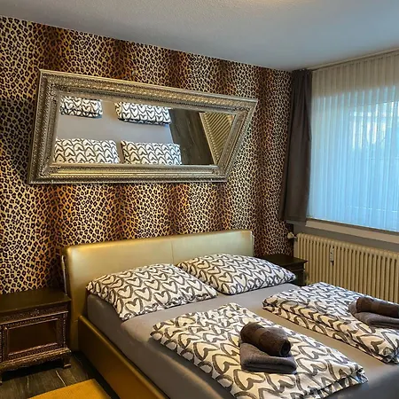 Dusseldorf-south - Self Check-in Apartment Dusseldorf